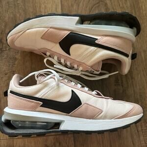 Nike Women's Air Max Pre-Day Light Soft Pink & Black Sneakers, Running, Size 6.5